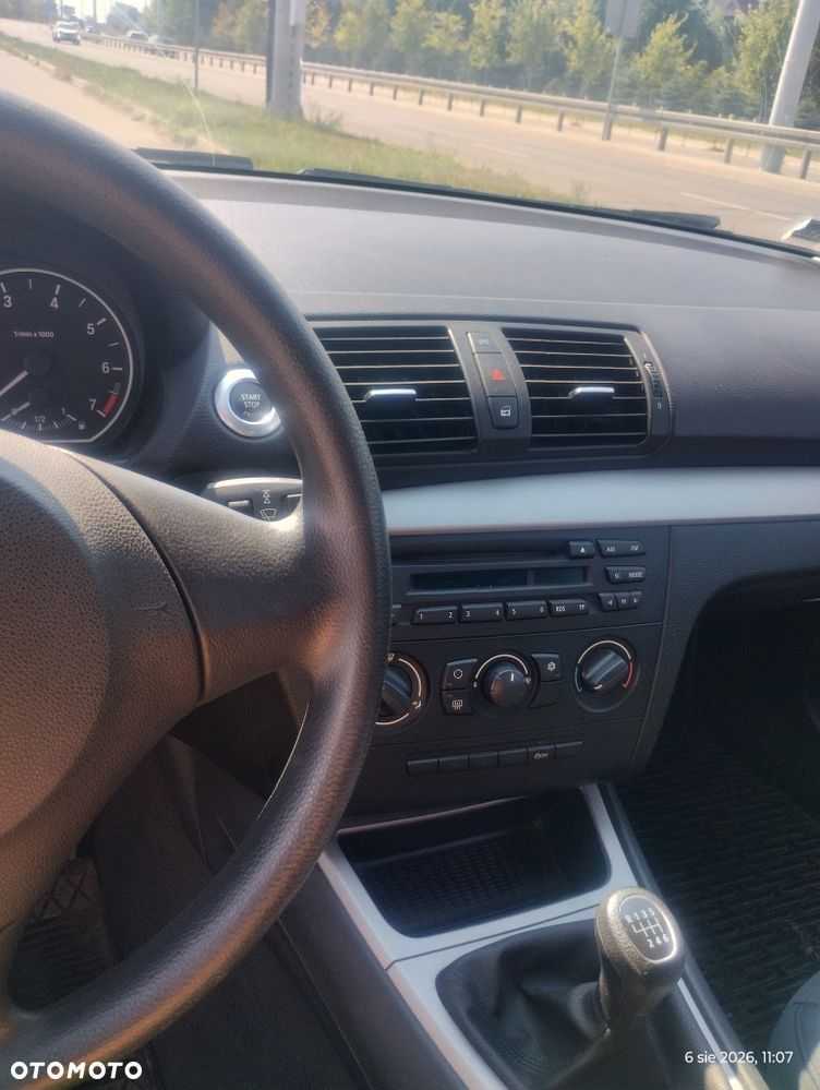 BMW Seria 1 - 8