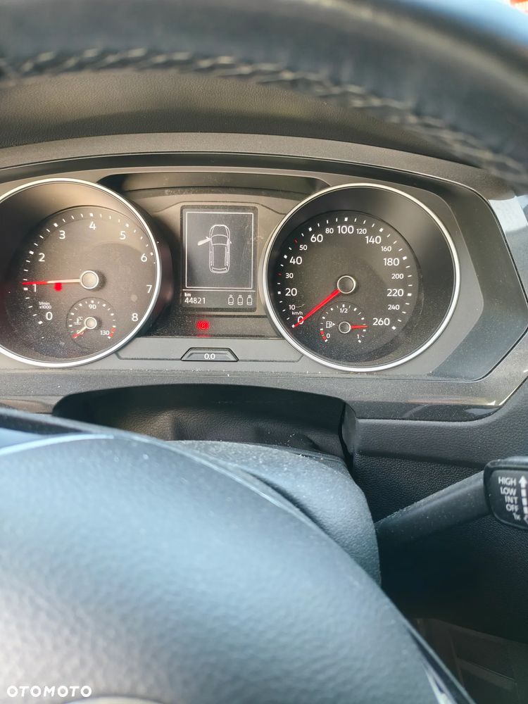 Volkswagen Tiguan 1.5 TSI EVO Comfortline DSG - 9