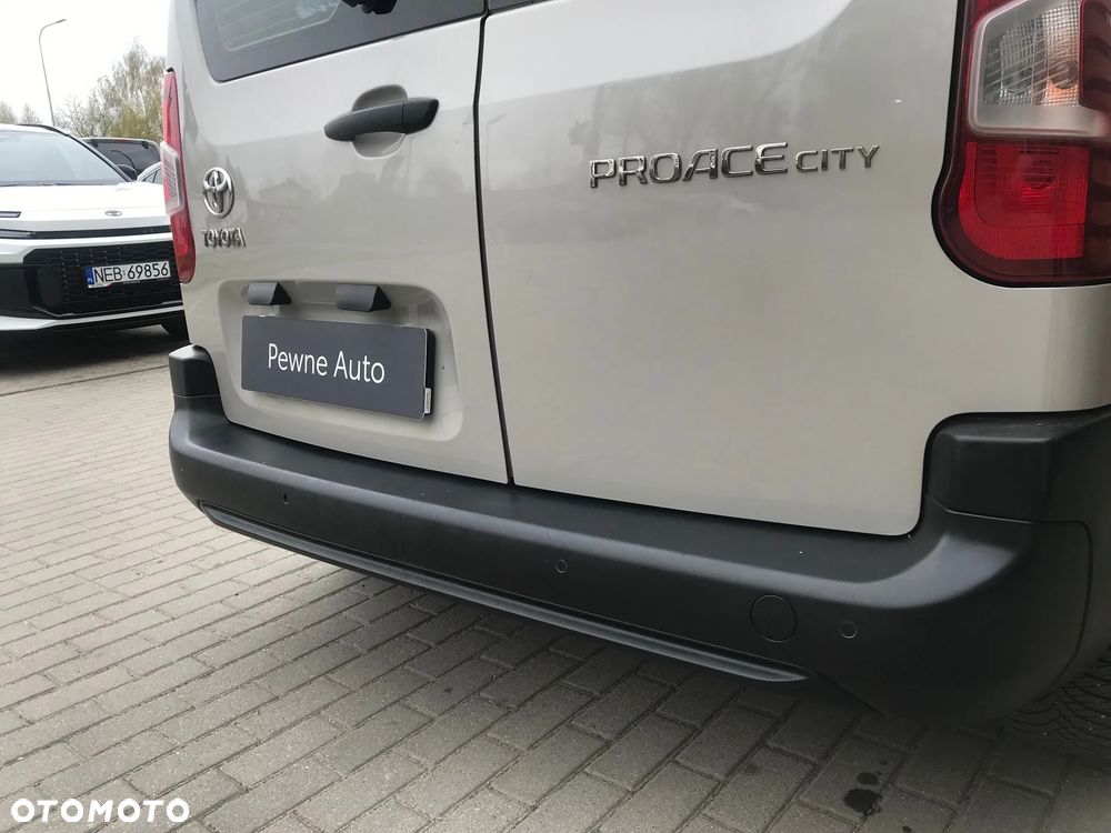 Toyota Proace City Verso 1.5 D-4D Business - 11