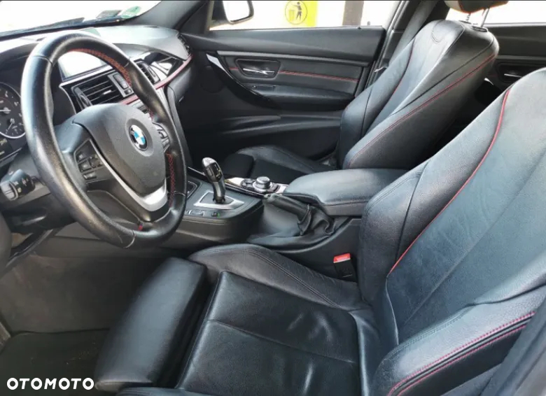 BMW Seria 3 318d Touring Sport Line - 25