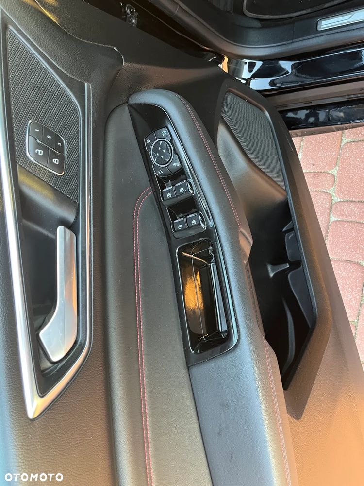 Ford S-Max 2.0 EcoBlue Twin-Turbo ST-Line - 17