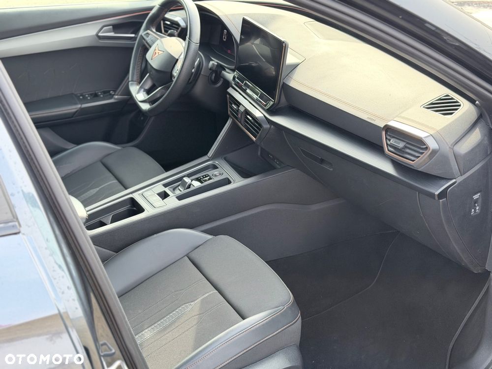 Cupra Formentor 1.4 e-Hybrid DSG - 6