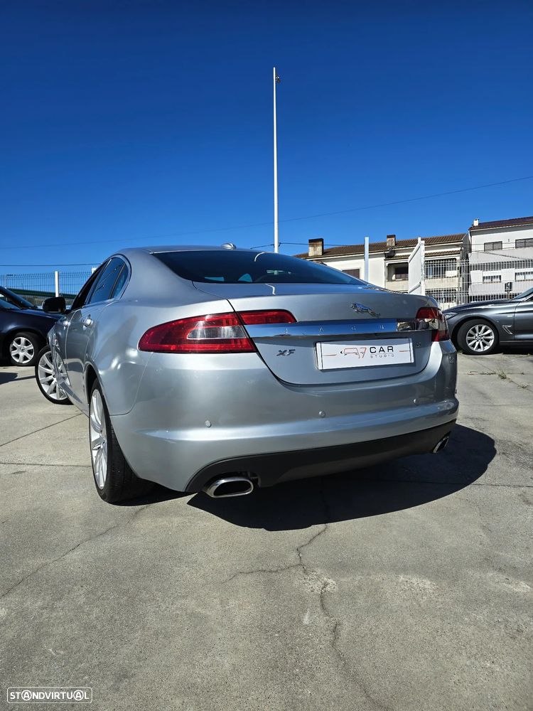 Jaguar XF 3.0 D V6 S Premium Luxury - 34