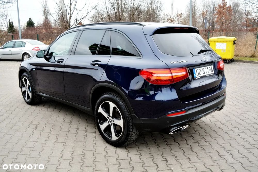 Mercedes-Benz GLC - 22