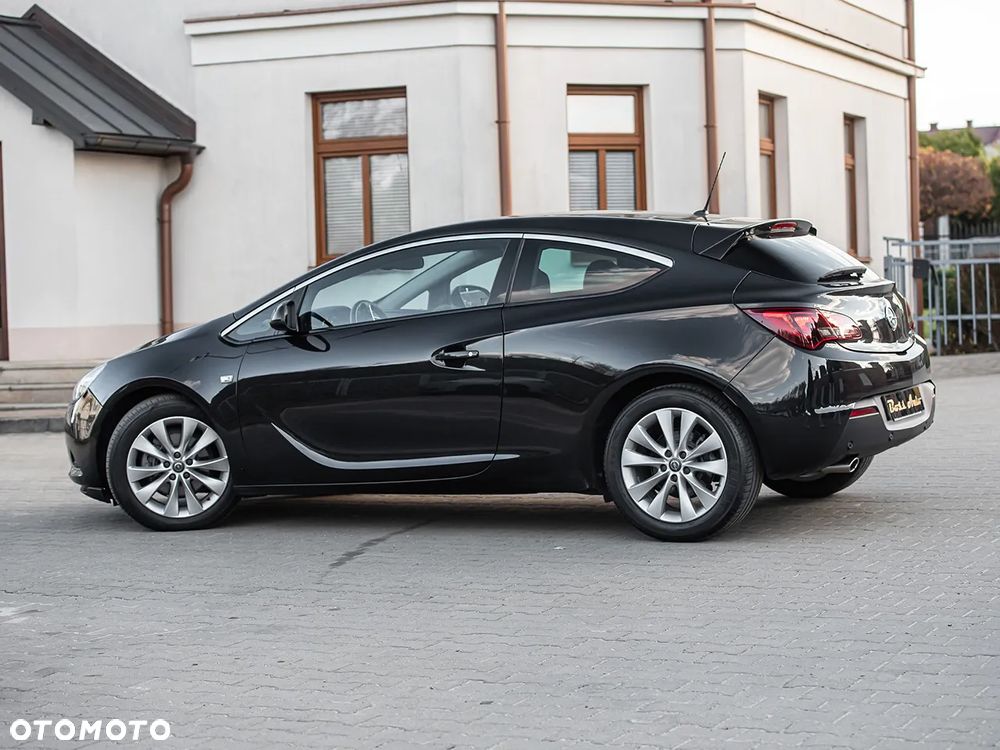 Opel Astra 2.0 CDTI ecoFLEX Start/Stop - 10