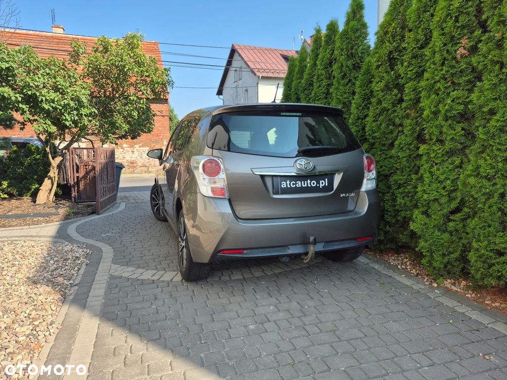 Toyota Verso 1.8 Prestige EU5 MS - 13