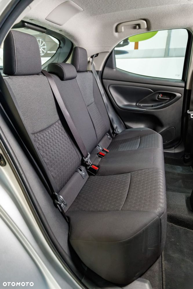 Toyota Yaris - 19