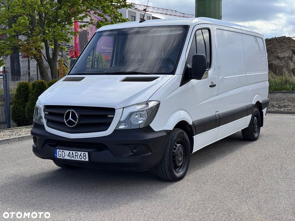 Mercedes-Benz Sprinter - 4