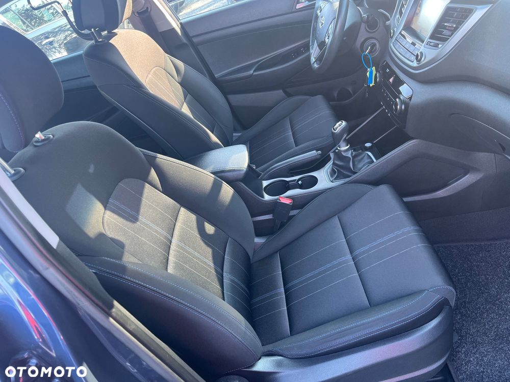 Hyundai Tucson 1.6 Turbo 2WD Navi - 12
