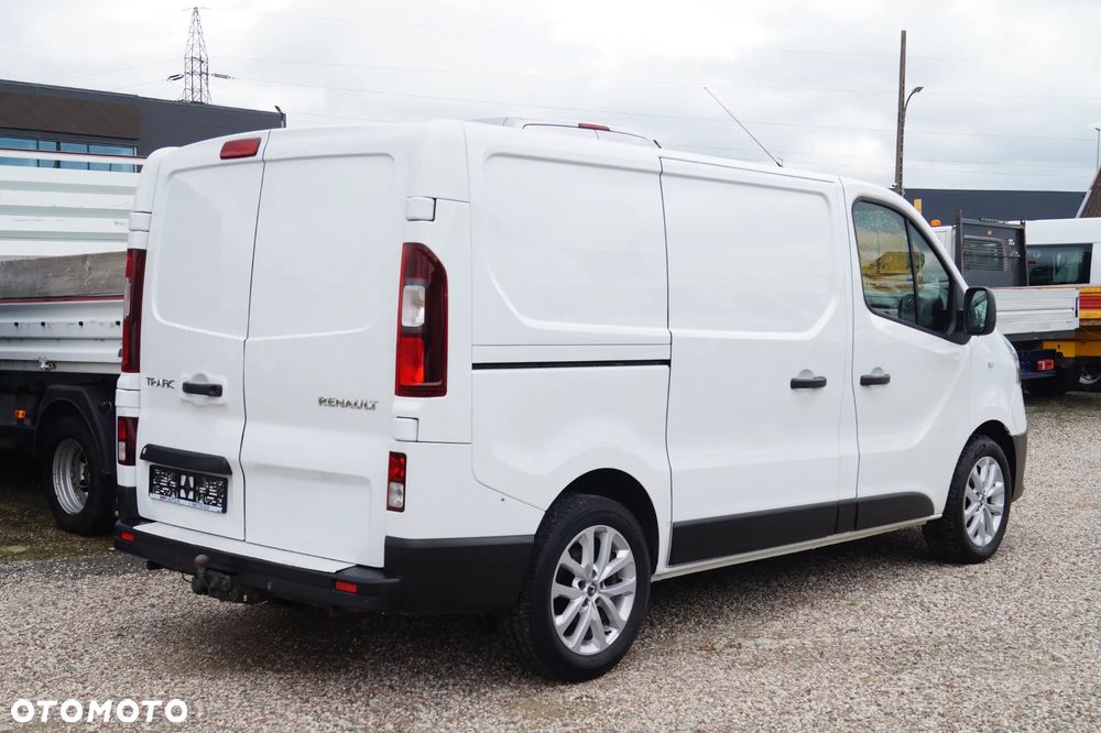 Renault Trafic - 13