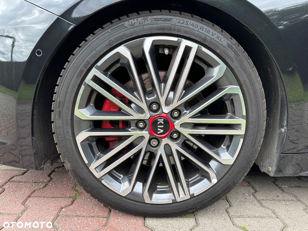 Kia ProCeed 1.6 T-GDI GT - 16