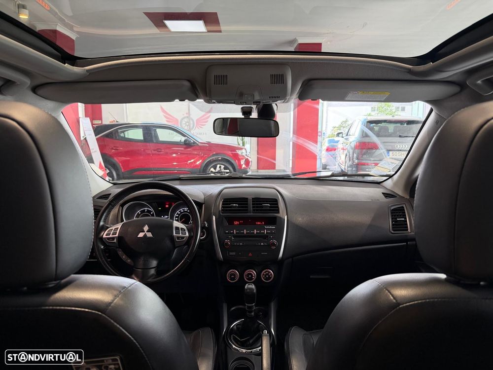 Mitsubishi ASX 1.8 DI-D Instyle - 12