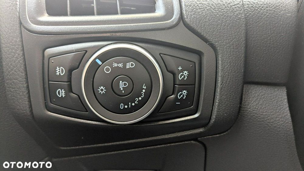 Ford Focus - 27