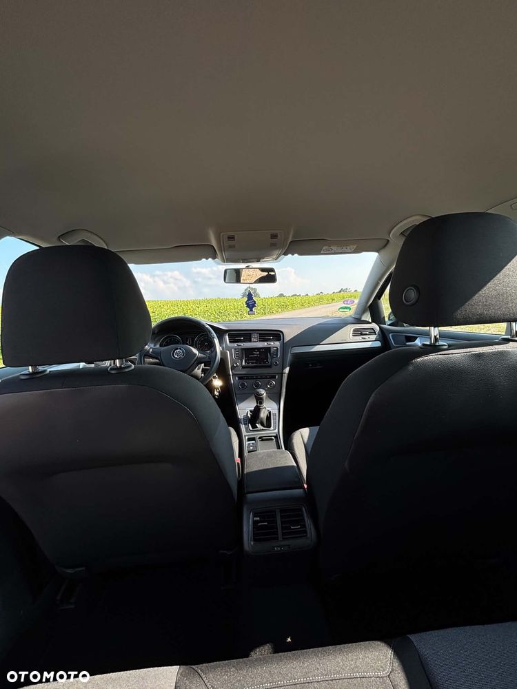 Volkswagen Golf 1.2 TSI BMT Comfortline - 21