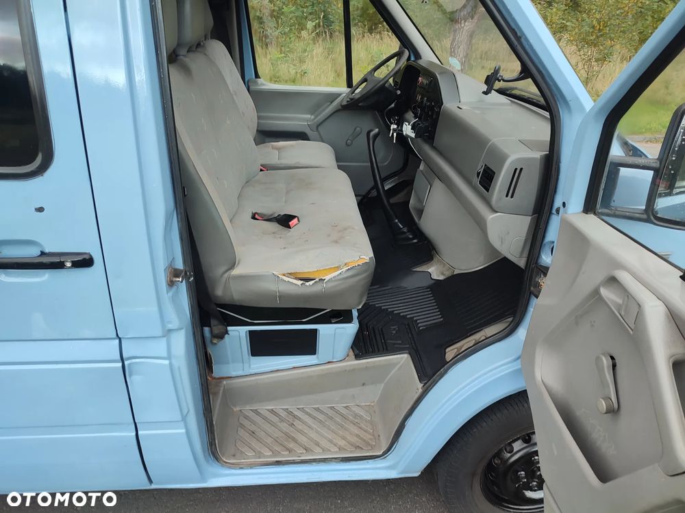 Volkswagen LT - 12
