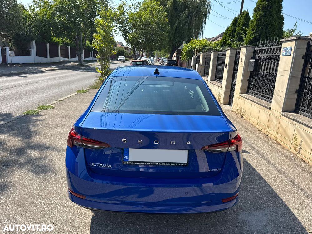 Skoda Octavia 2.0 TDI Ambition - 9