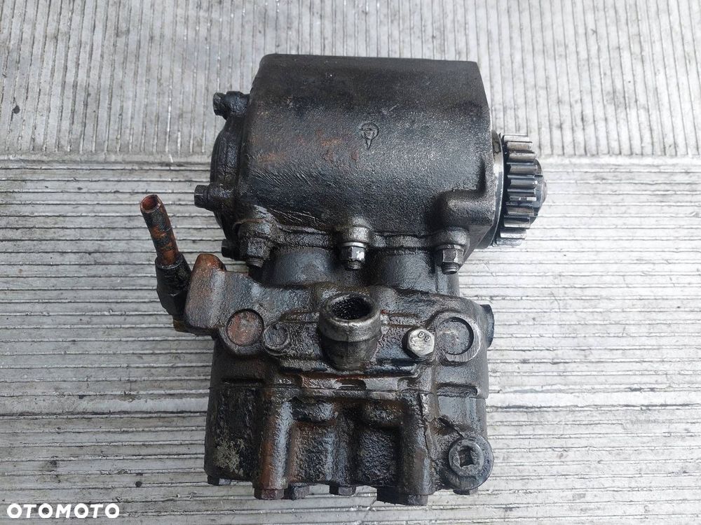 SPRĘŻARKA POWIETRZA KAMAZ 5320 I 11.0 V8 - 4