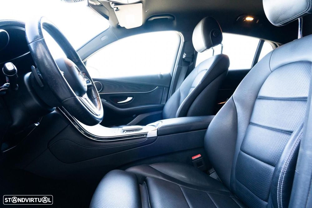 Mercedes-Benz GLC 300 e Coupé 4Matic — photo 4