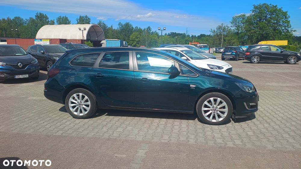 Opel Astra 1.4 T Cosmo - 33