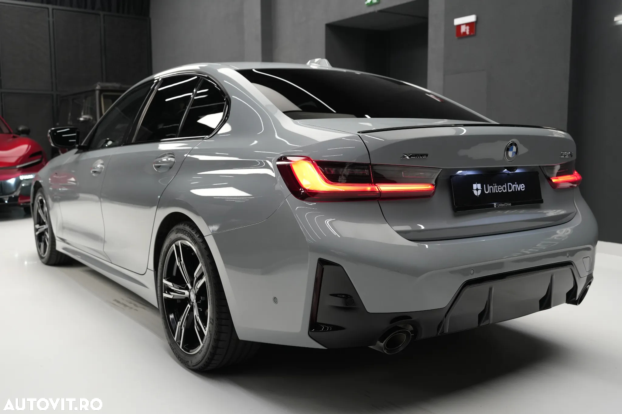 BMW Seria 3 320i xDrive AT - 25