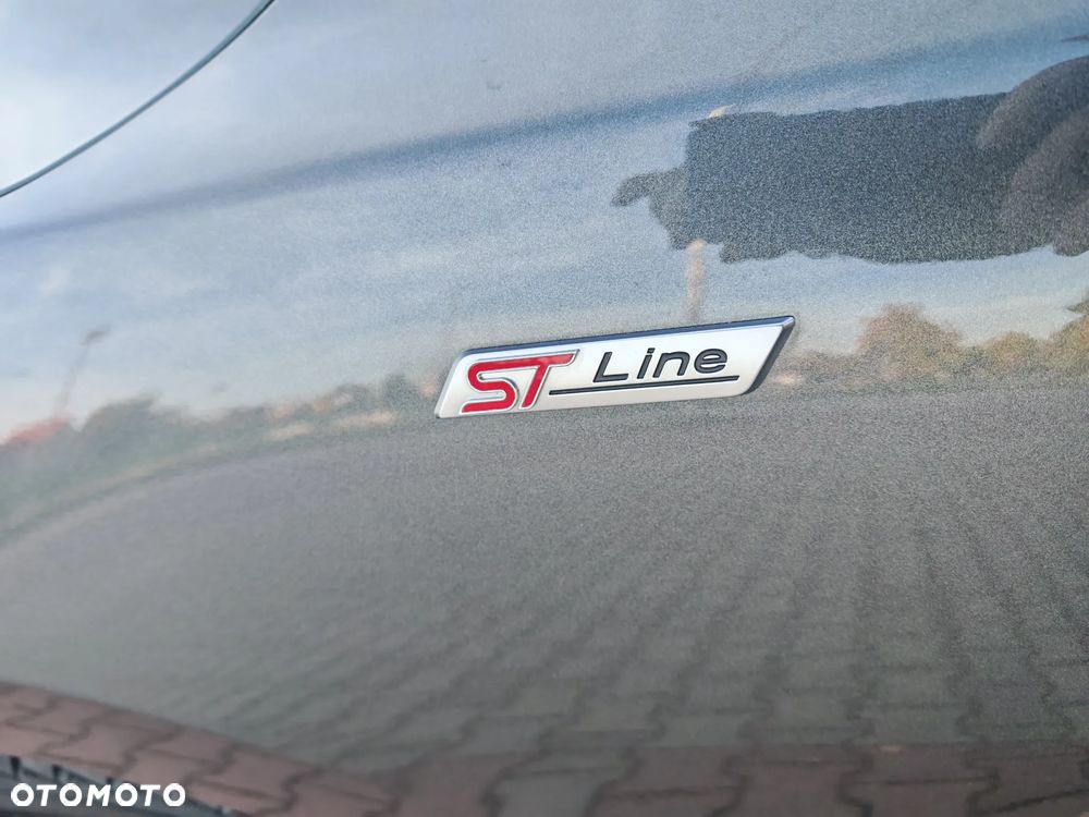 Ford Focus 1.5 EcoBlue Start-Stopp-System ST-LINE X - 38