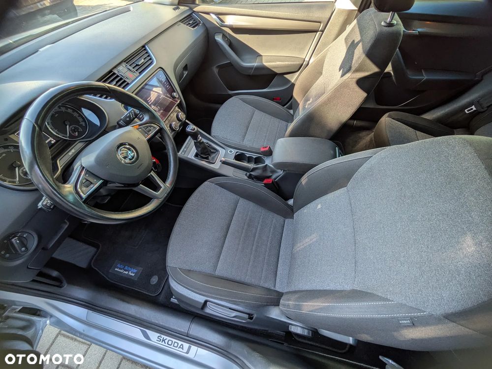Skoda Octavia 2.0 TDI Ambition - 9