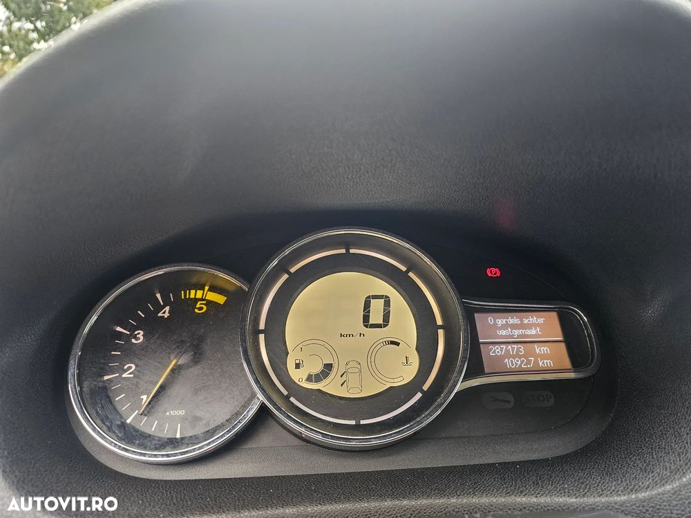 Renault Megane Energy dCi Intens - 14