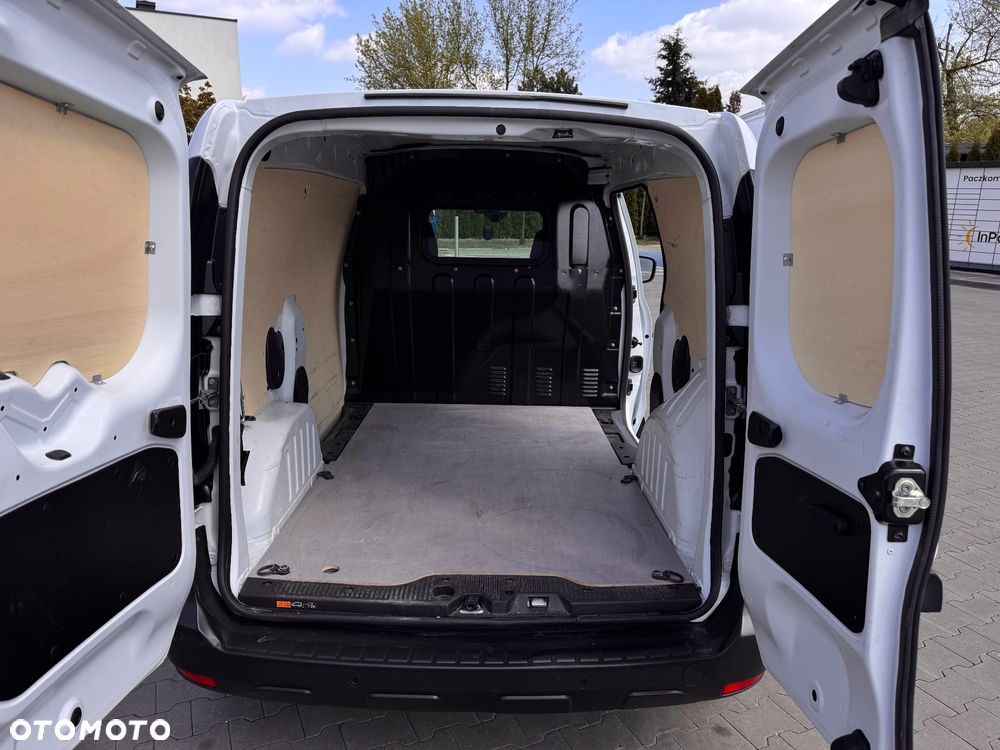 Renault Express - 12