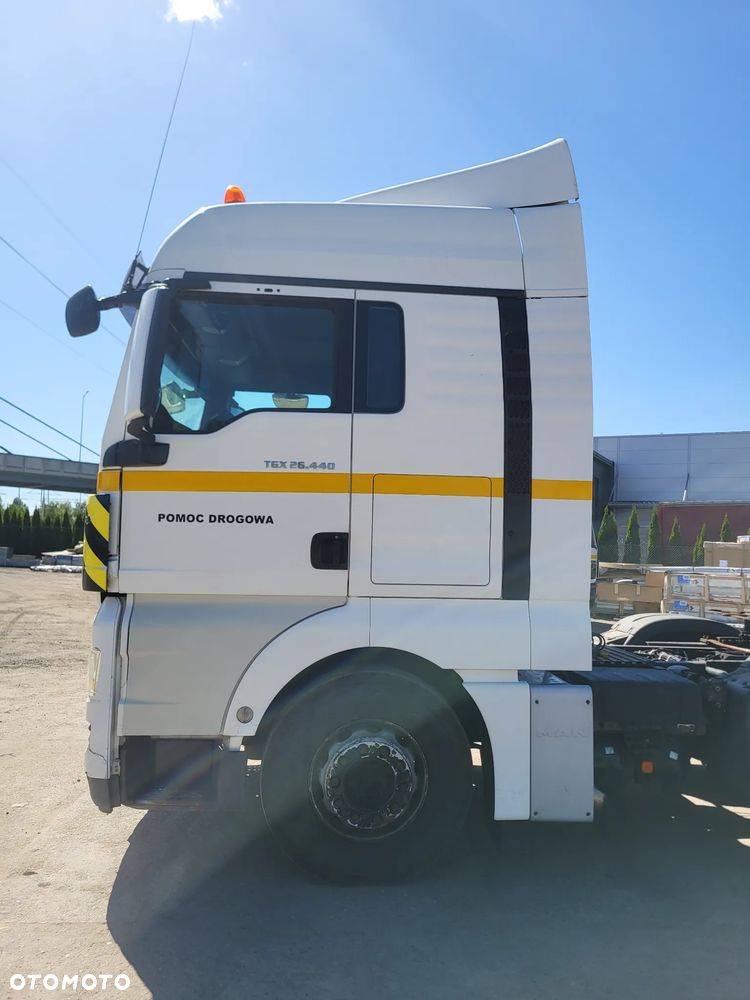 MAN TGX 26.440 6X2 3 osie - 17