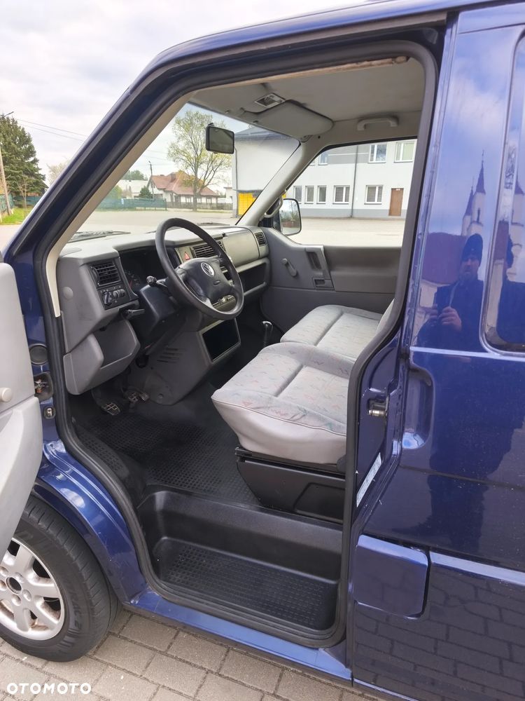 Volkswagen Transporter - 5