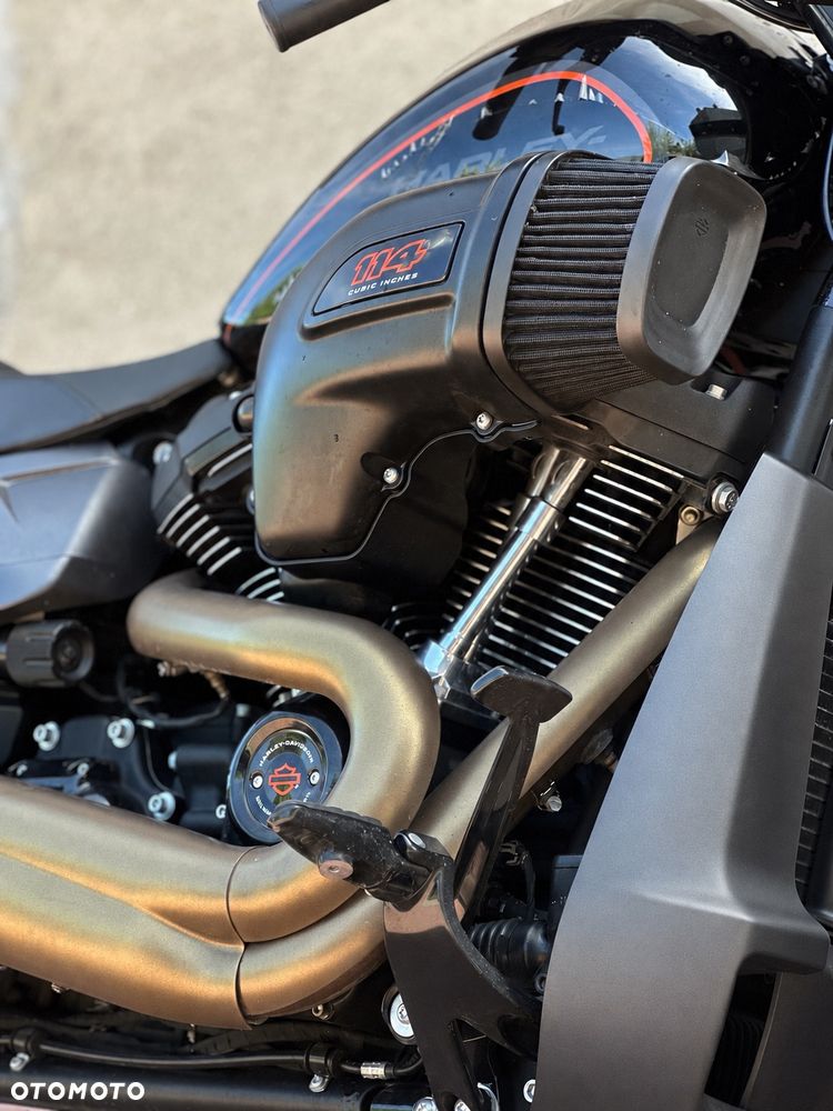Harley-Davidson Softail FXDR - 5