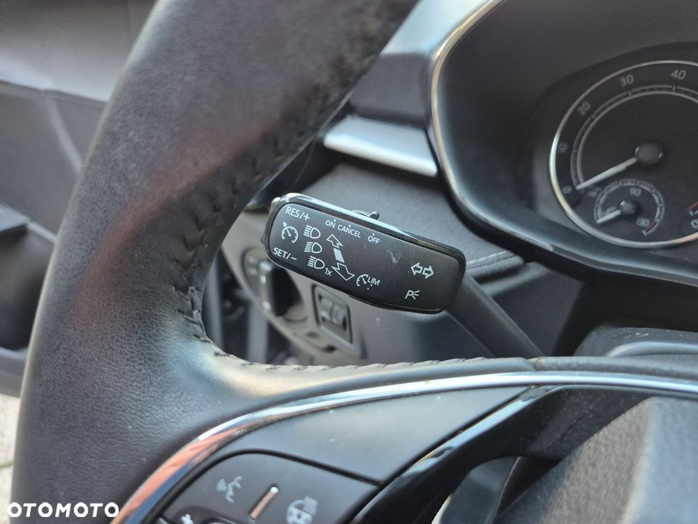 Skoda Fabia 1.0 TSI Style Color - 20