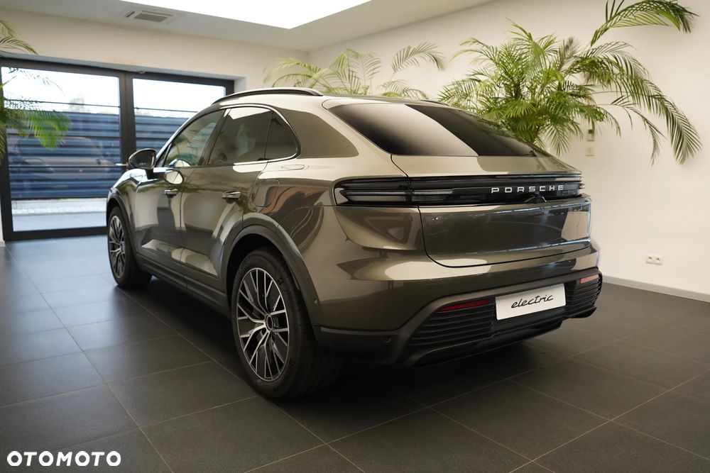 Porsche Macan 4S 100kWh - 2