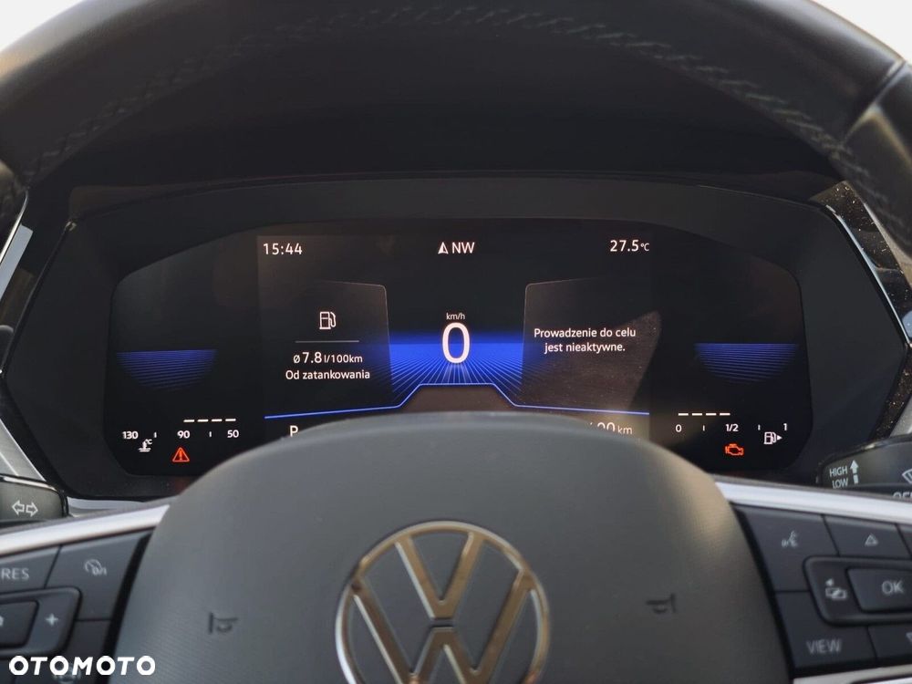 Volkswagen Touran - 22