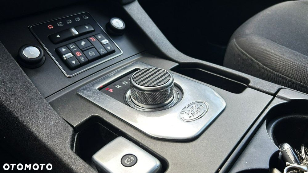 Land Rover Discovery IV 3.0 SD V6 HSE - 15
