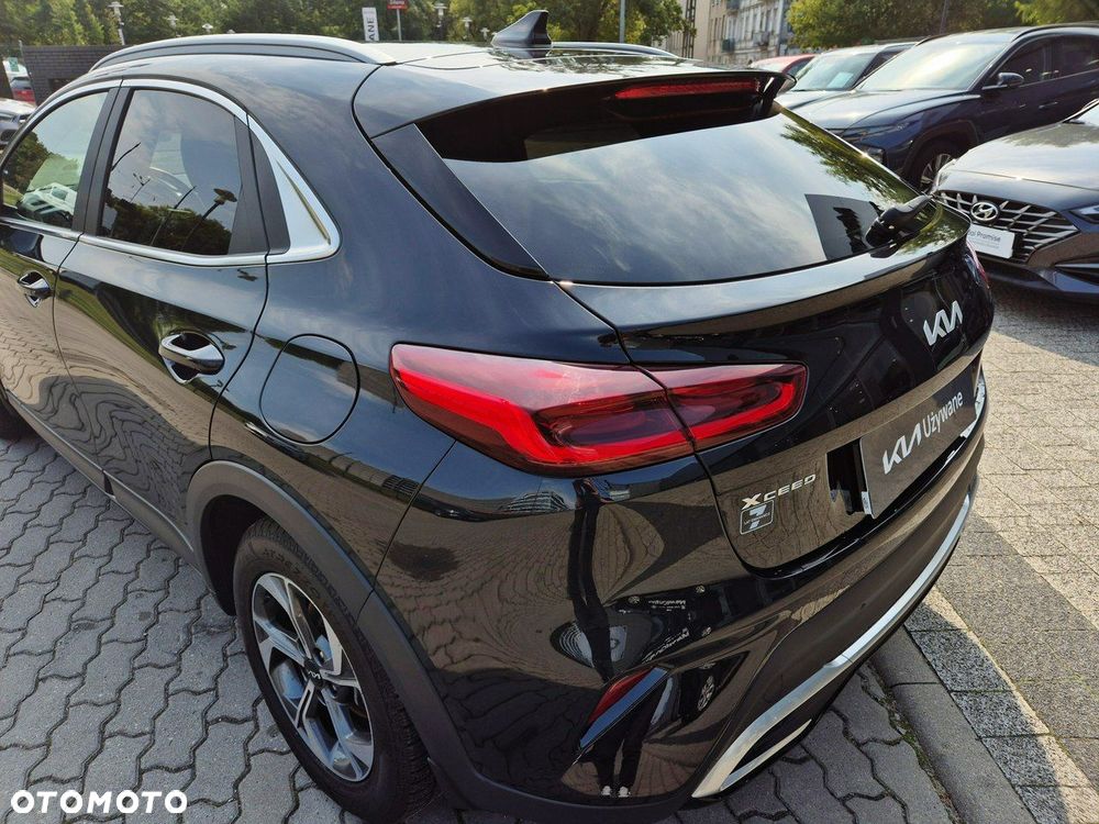 Kia XCeed - 10