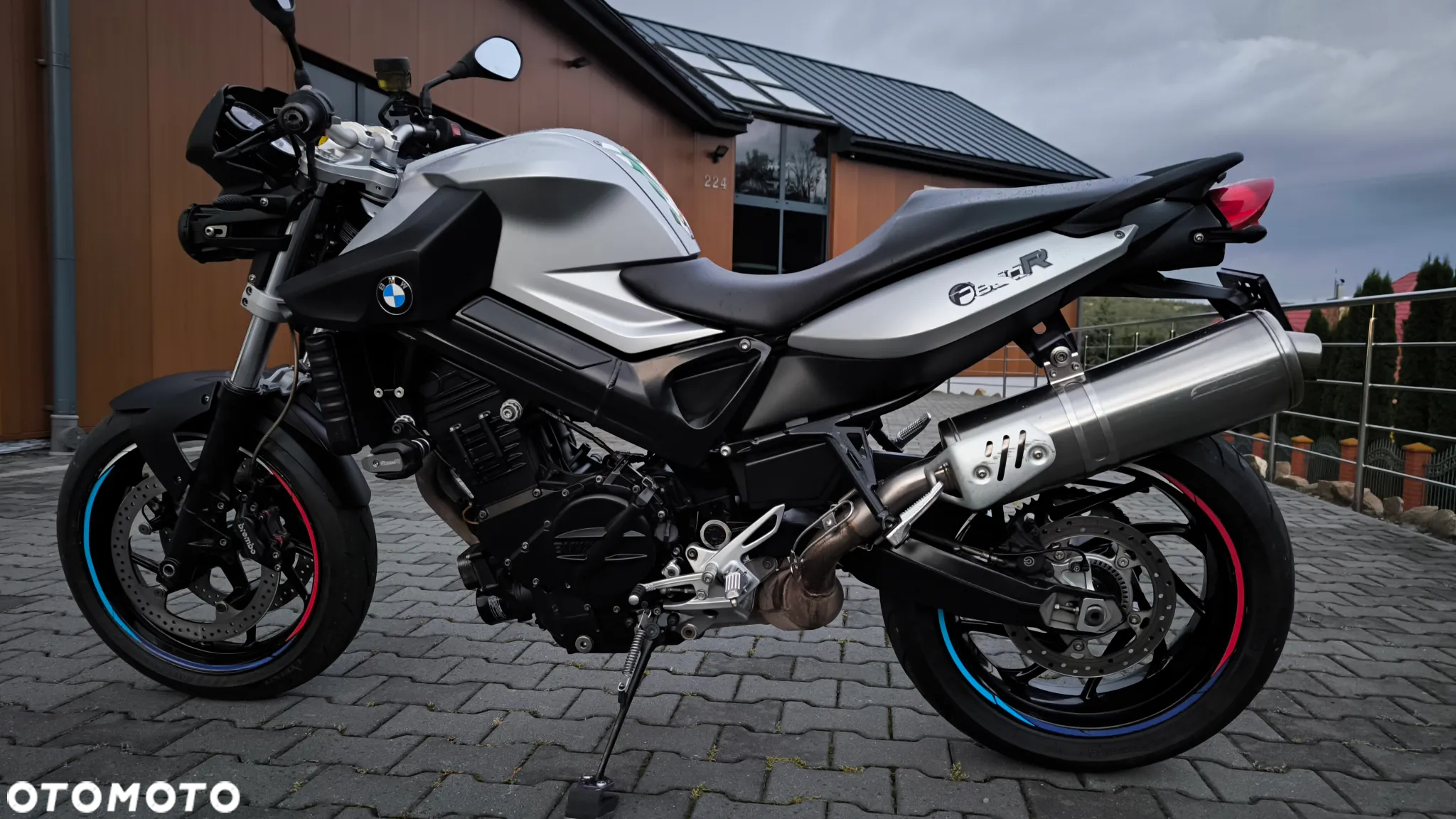 BMW F - 6