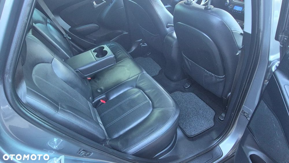 Hyundai ix35 2.0 4WD Automatik Premium - 24