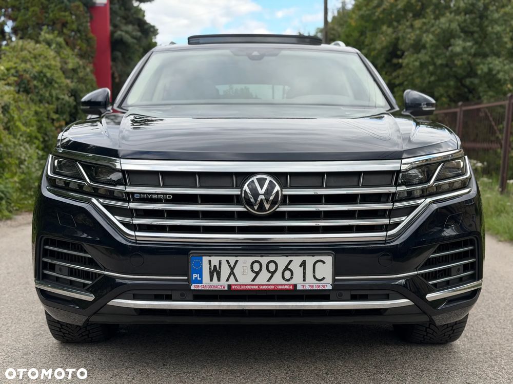 Volkswagen Touareg 3.0 V6 TFSI Plug-In Hybrid 4Mot Atmosphere - 2