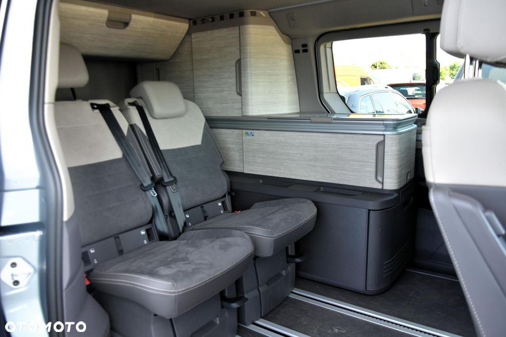 Volkswagen California - 11