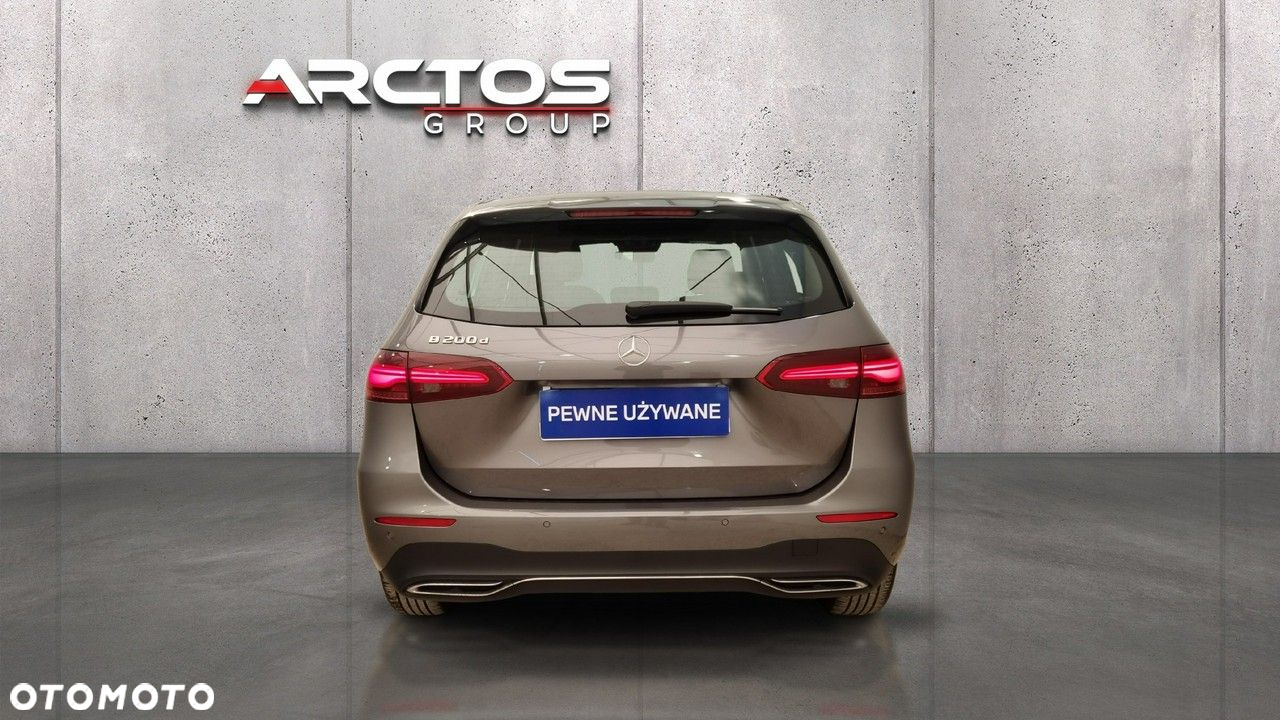 Mercedes-Benz Klasa B 200 d 8G-DCT - 4