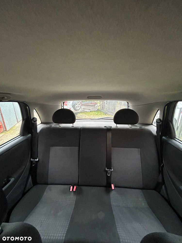 Opel Corsa - 6