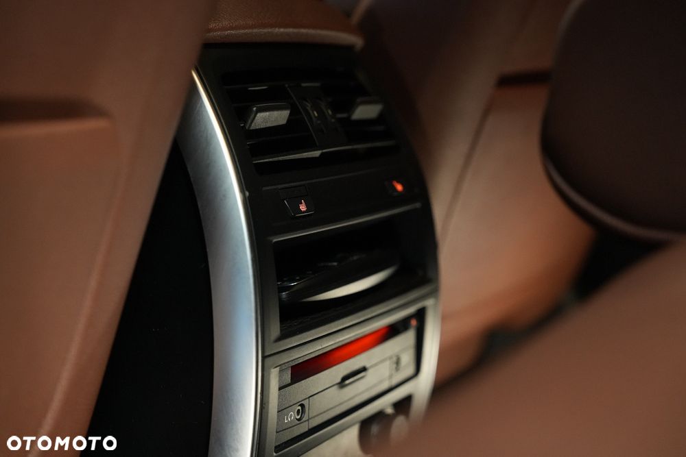 BMW 5GT 520d - 27