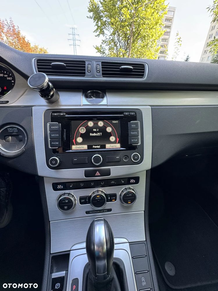 Volkswagen Passat 2.0 TDI Highline DSG - 18