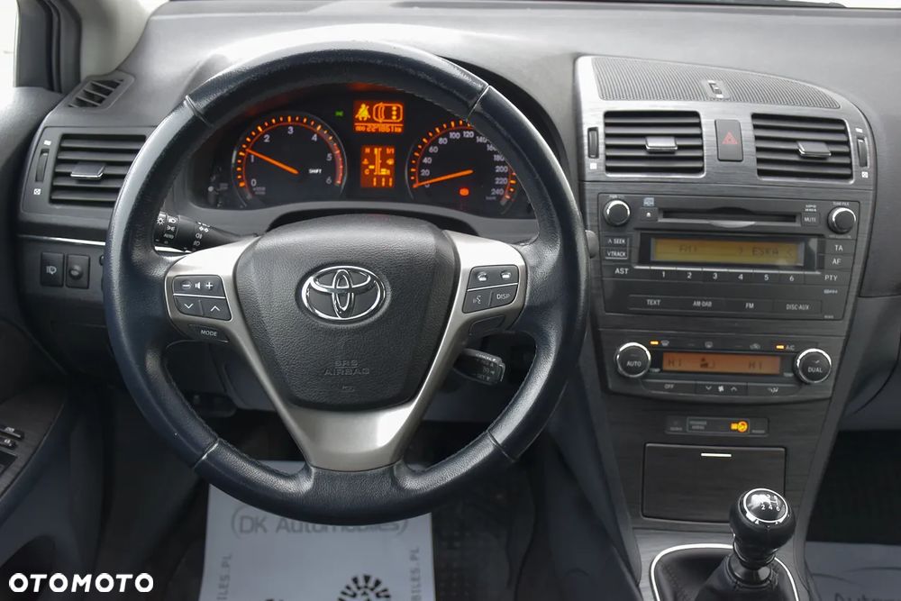 Toyota Avensis 2.0 D-4D Platinium - 27