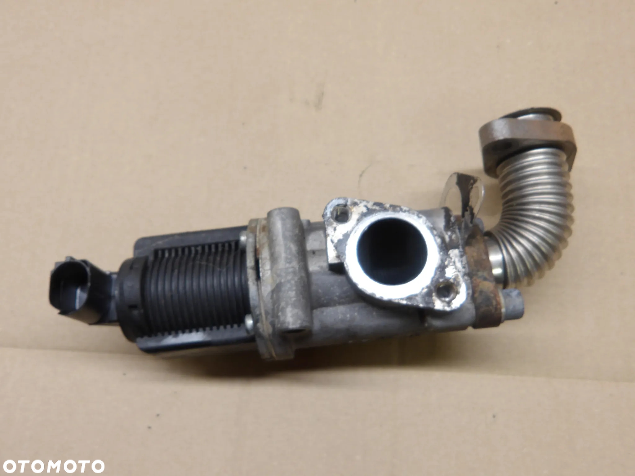 OPEL ASTRA III H HB 5D 1.9D HB 5D ZAWÓR EGR 722946380 - 3