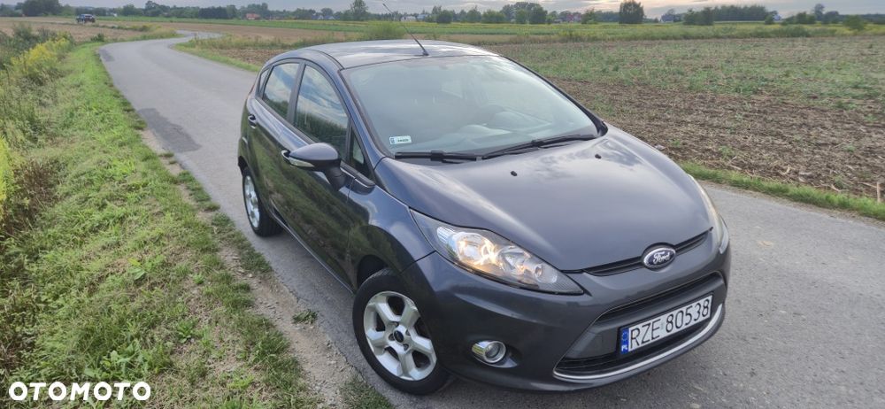 Ford Fiesta - 7
