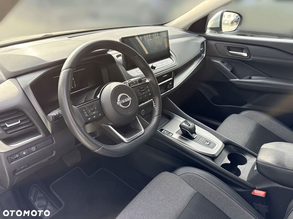 Nissan Qashqai 1.3 DIG-T mHEV N-Connecta Xtronic - 10
