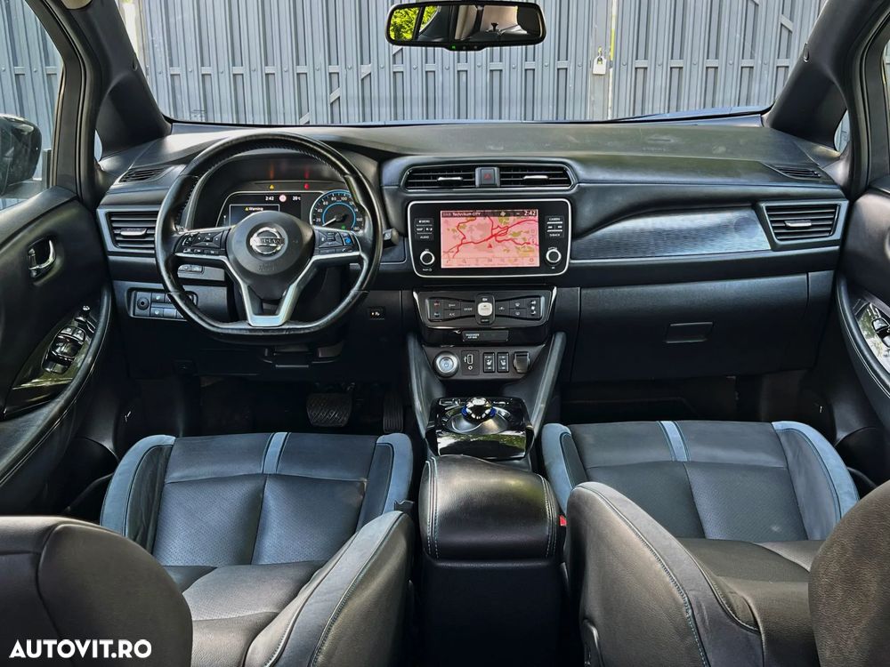 Nissan LEAF - 4