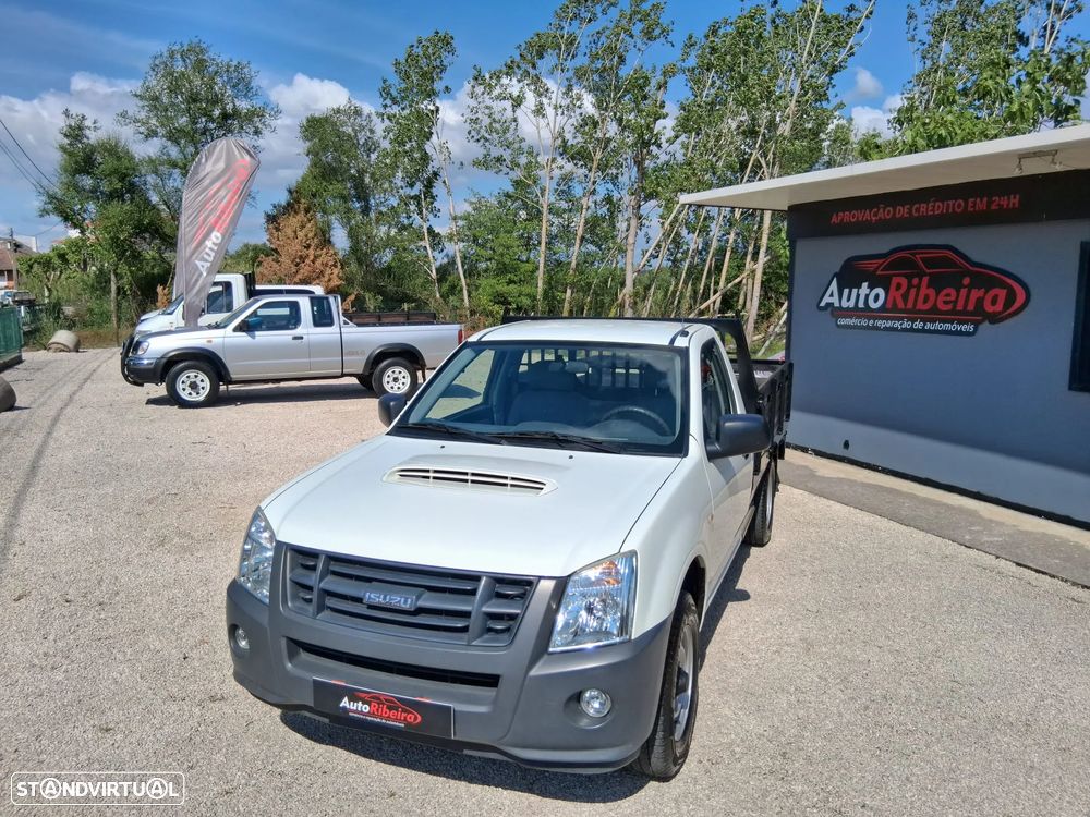 Isuzu D-Max - 4